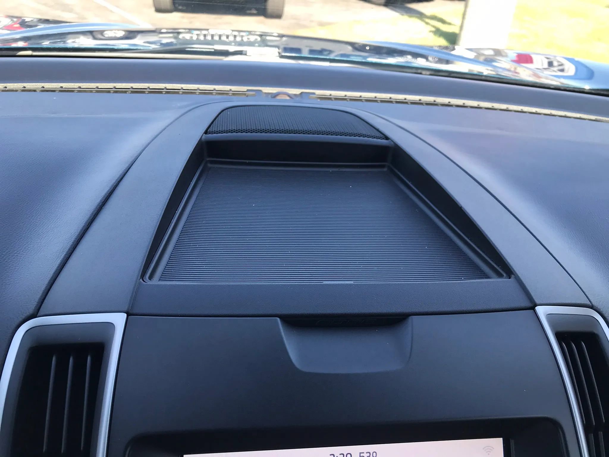 Used 2020 Ford Edge SEL w/ Cold Weather Package image 23