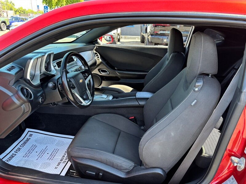 Used 2014 Chevrolet Camaro LT w/ RS Package RWD image 10