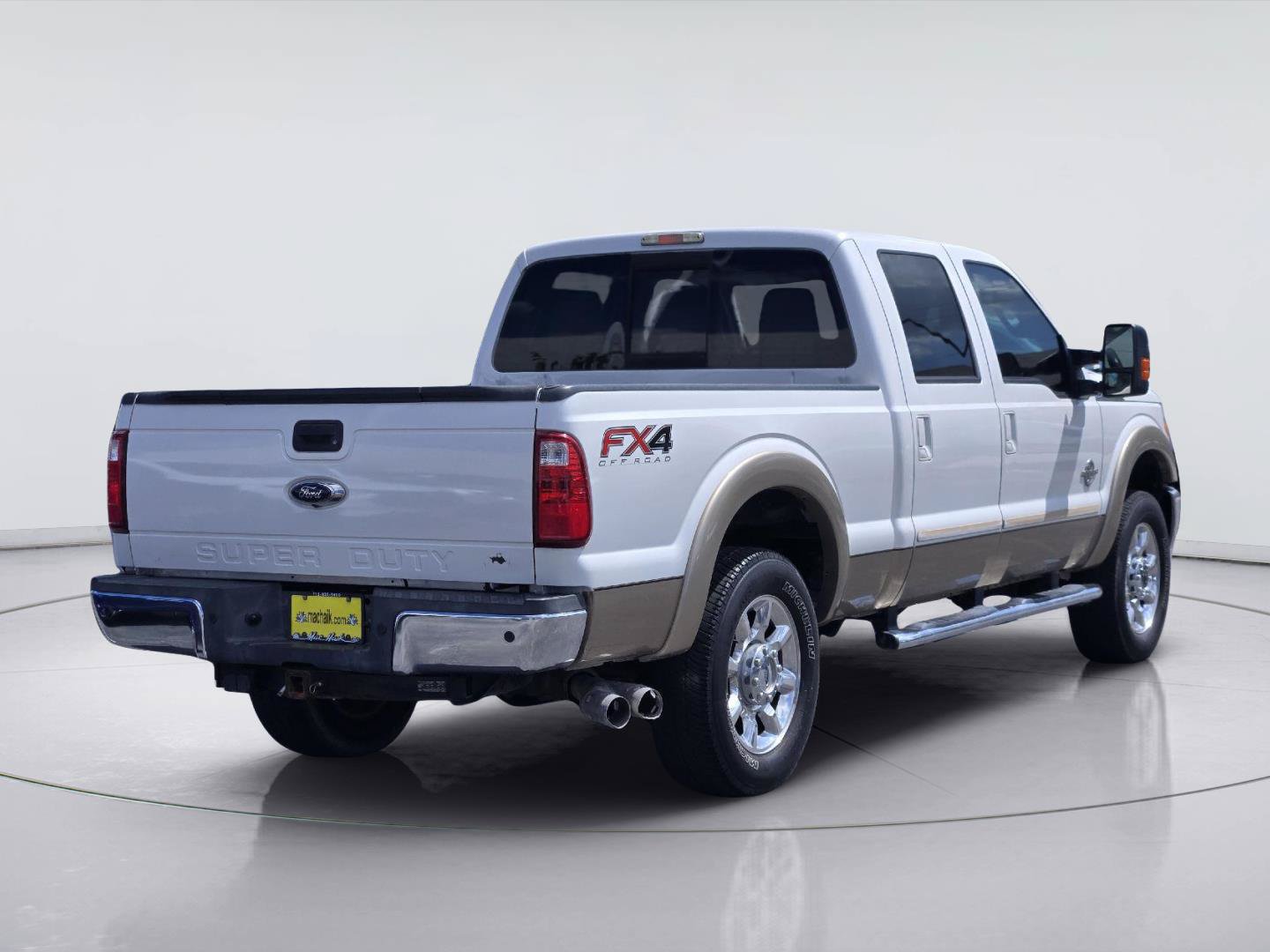 Used 2014 Ford F250 Lariat w/ Lariat Ultimate Package AWD/4WD image 8