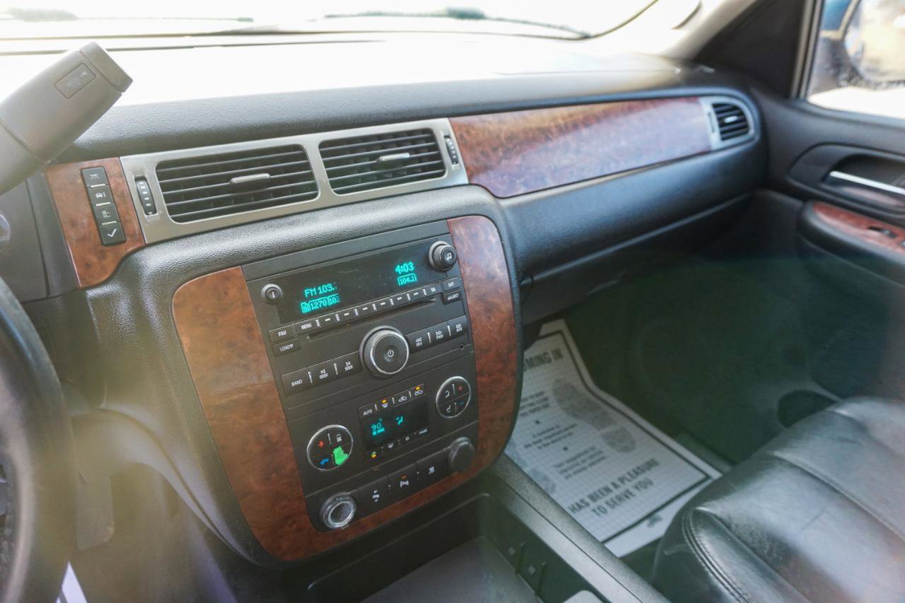 Used 2007 Chevrolet Avalanche LT w/ LT Preferred Equipment Group image 17