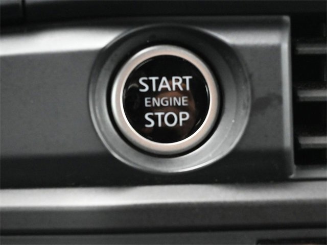 Used 2024 Nissan Pathfinder S image 32