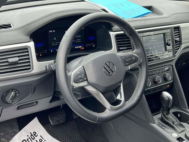 Used 2022 Volkswagen Atlas Cross Sport SE image 16