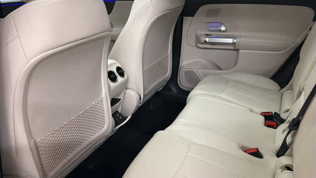 New 2026 Mercedes-Benz GLB 250 4MATIC image 32
