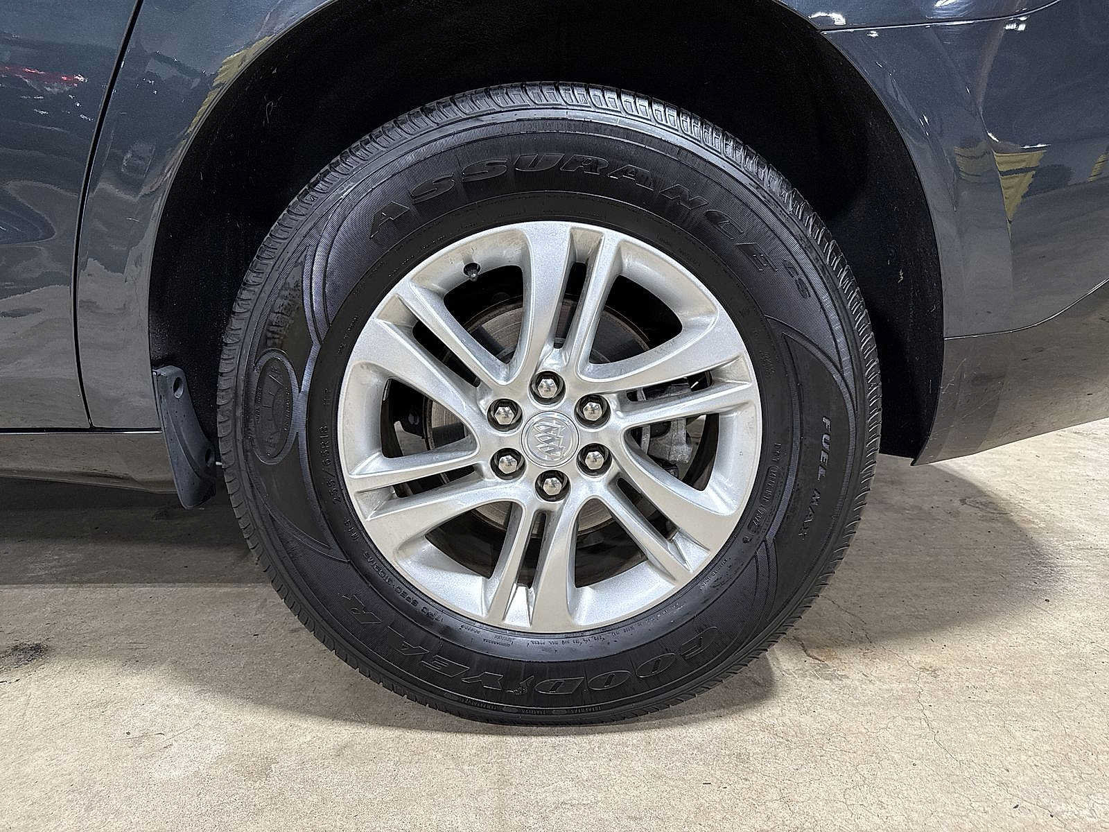 Used 2019 Buick Enclave Essence w/ Trailering Package, 5000 lbs. AWD/4WD image 10