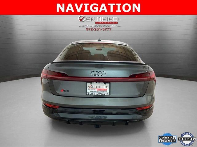 Used 2024 Audi Q8 e-tron Premium Plus image 4