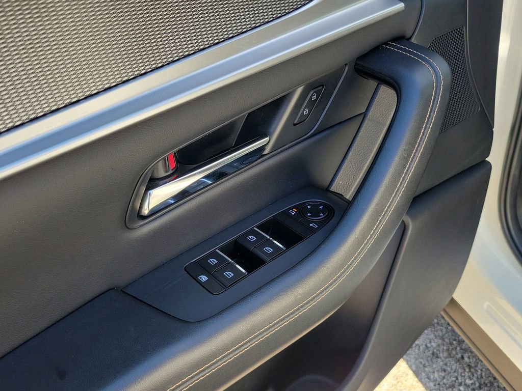 Used 2025 MAZDA CX-70 3.3 Turbo w/ Preferred Package image 22