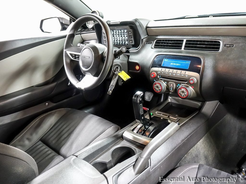 Used 2011 Chevrolet Camaro LS w/ Bluetooth Package RWD image 21