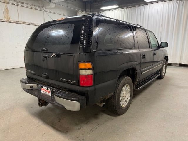 Used 2005 Chevrolet Suburban LT w/ Preferred Equipment Group AWD/4WD image 5