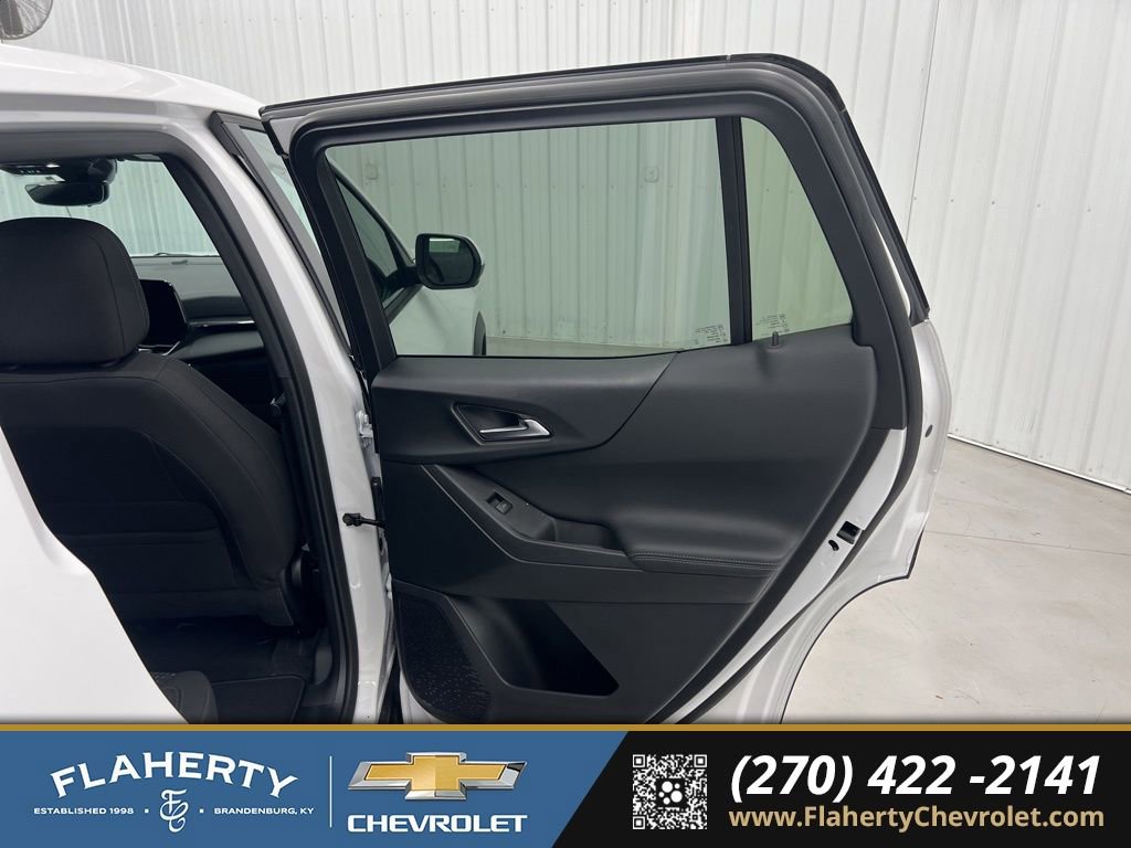 New 2026 Chevrolet Equinox LT image 12