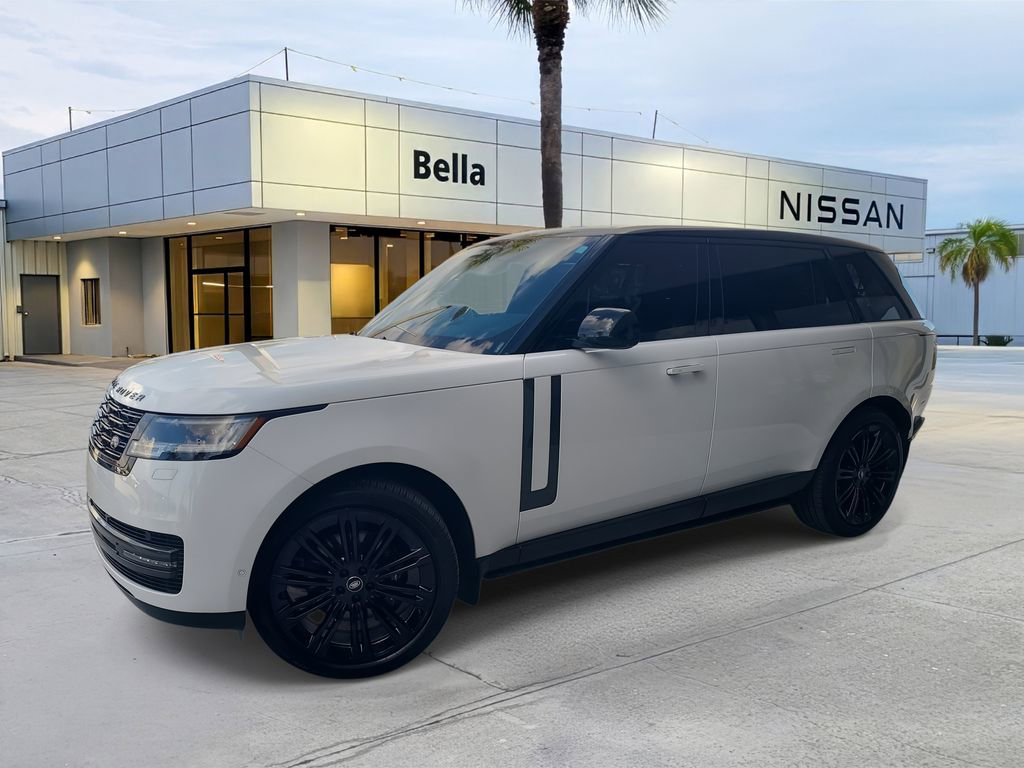 Used 2025 Land Rover Range Rover Long Wheelbase SE