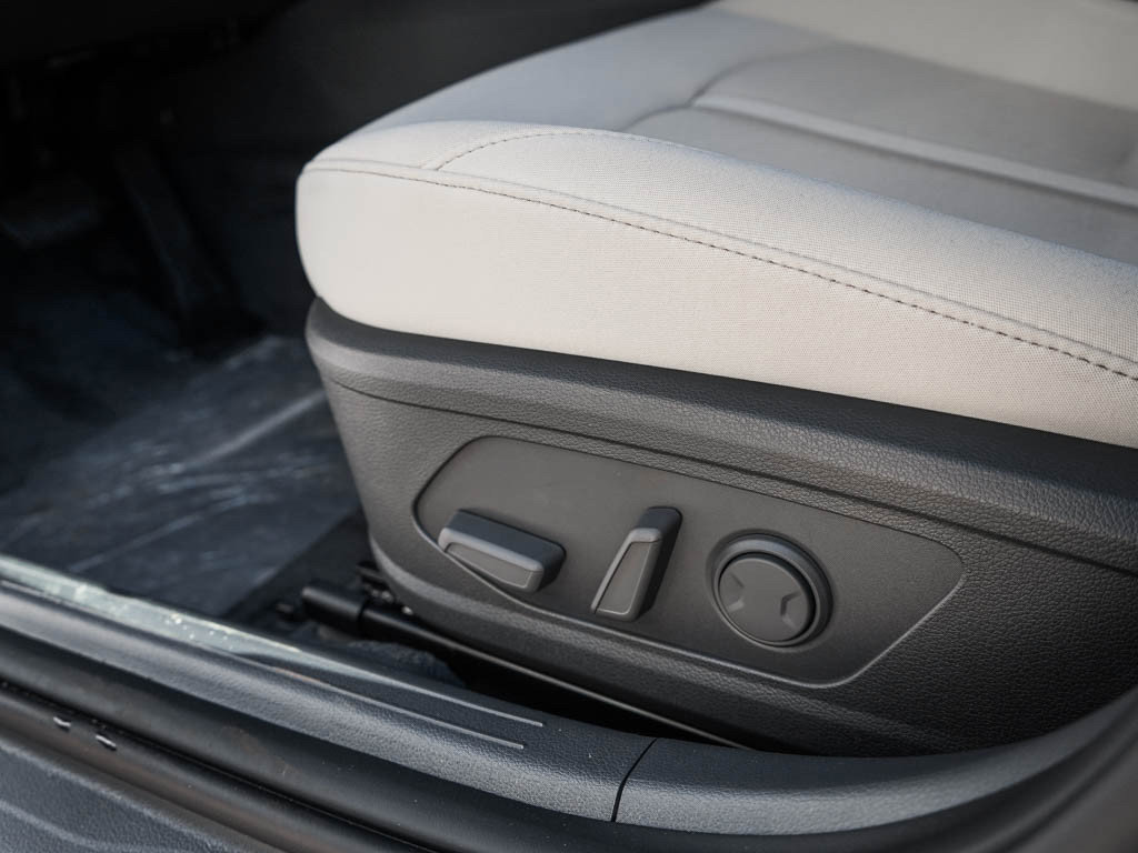 New 2026 Hyundai Sonata SEL FWD image 16