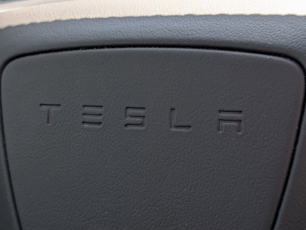 Used 2026 Tesla Model Y Long Range AWD/4WD image 48