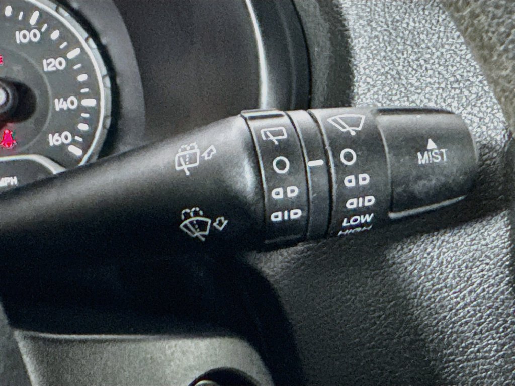 Used 2015 Jeep Renegade Sport w/ Power & Air Group FWD image 13