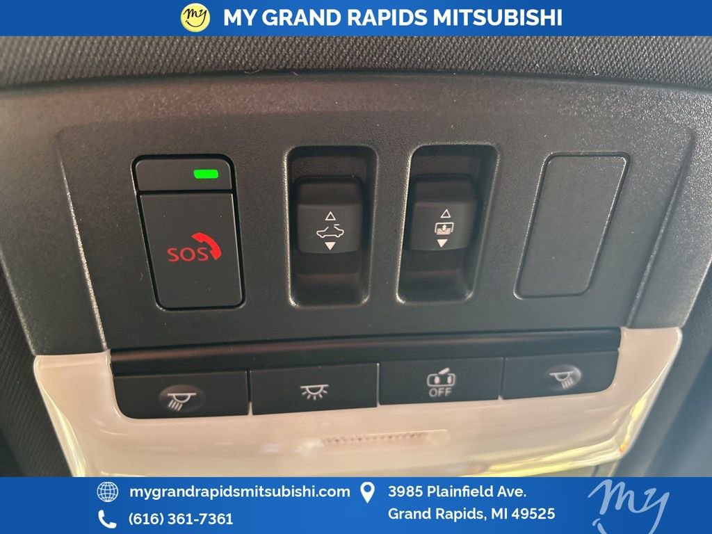 New 2025 Mitsubishi Outlander SEL Black Edition image 25