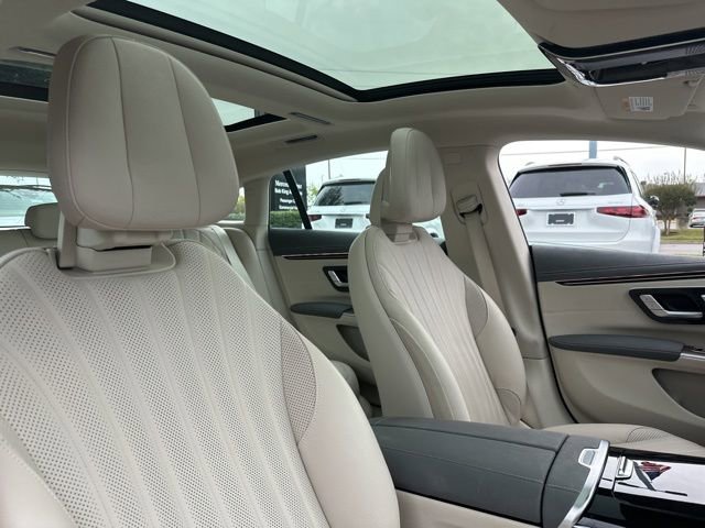 Used 2022 Mercedes-Benz EQS 450+ Sedan image 36