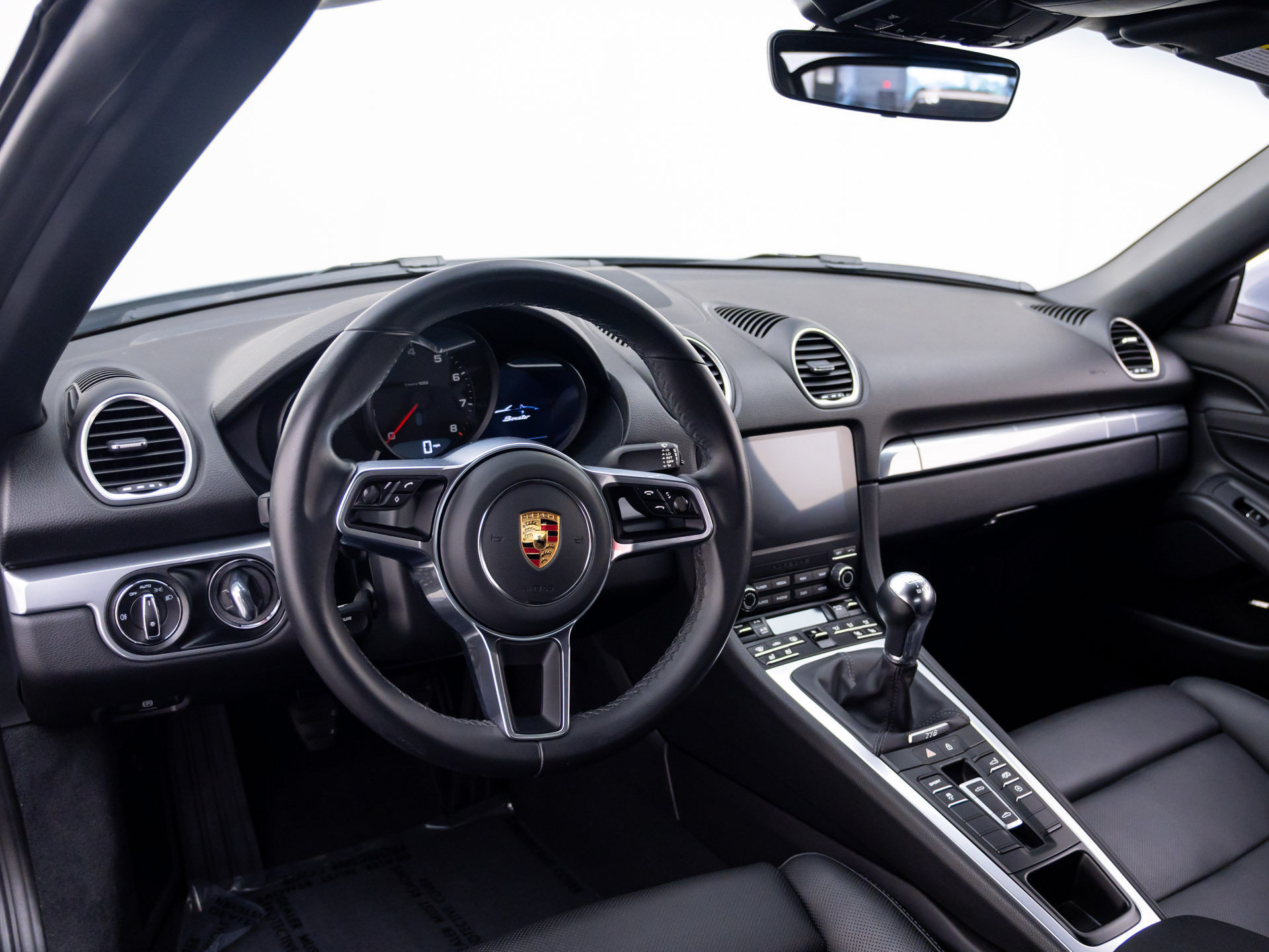 Certified 2024 Porsche 718 Boxster RWD image 11