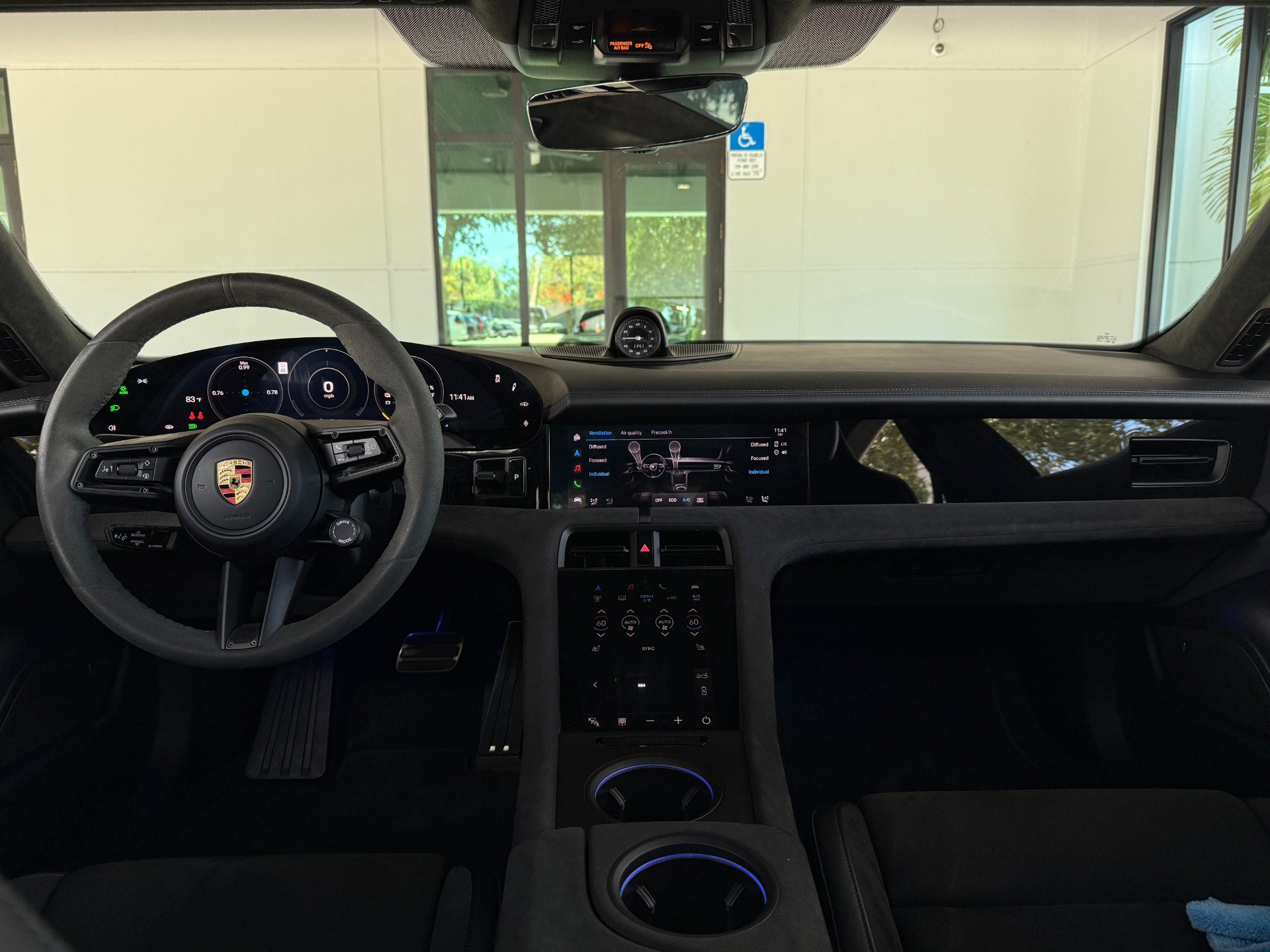 Used 2022 Porsche Taycan GTS image 39