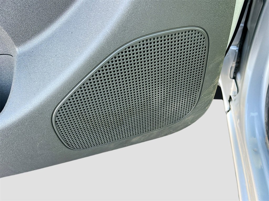 Used 2020 Nissan Frontier SV image 18