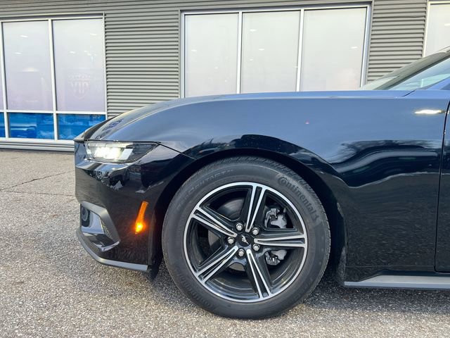 Used 2024 Ford Mustang Coupe image 20