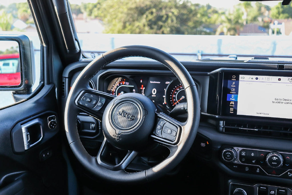 New 2026 Jeep Gladiator Mojave AWD/4WD image 17