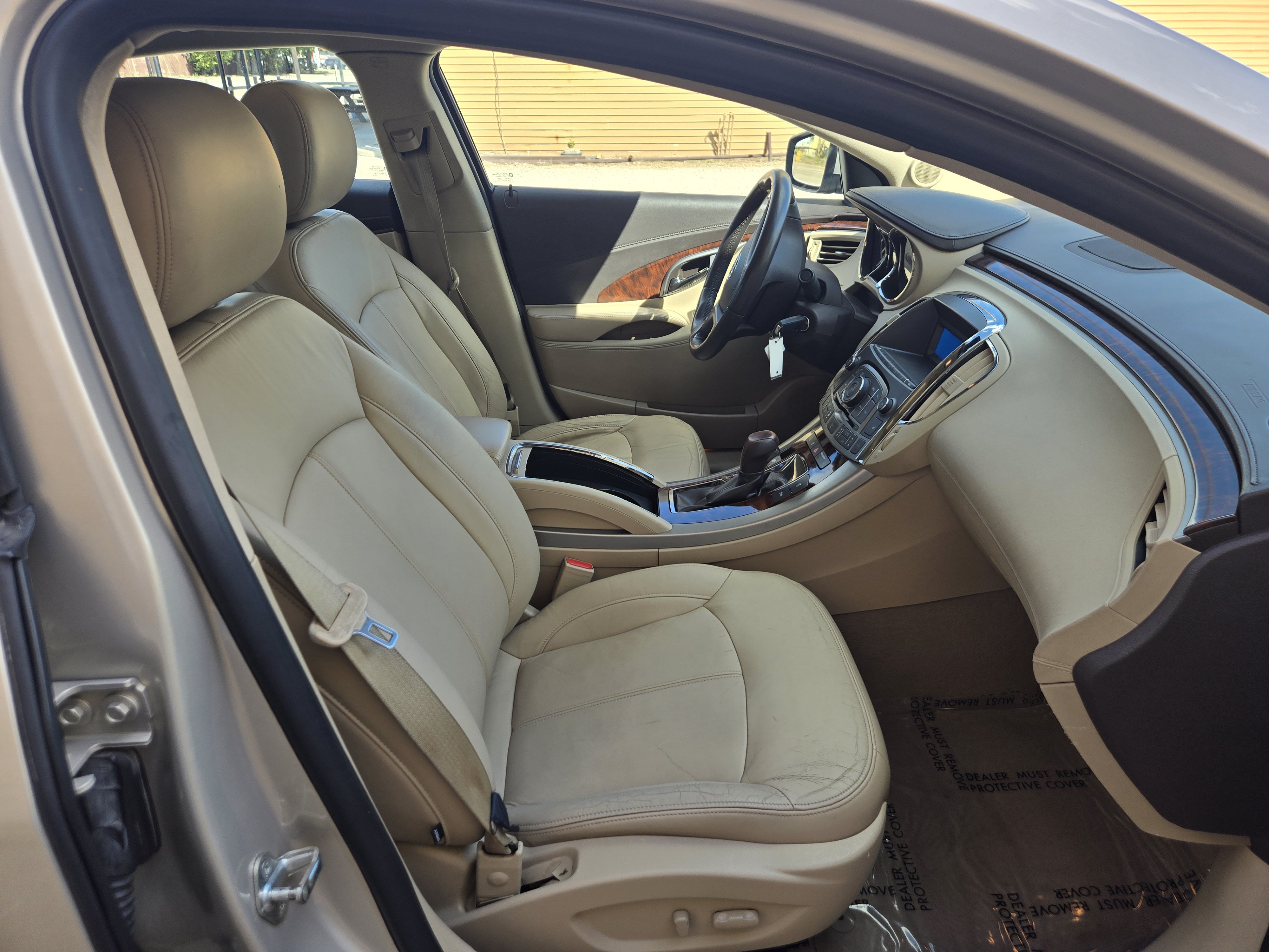 Used 2010 Buick LaCrosse CXL FWD image 9