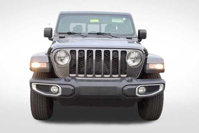 Used 2021 Jeep Gladiator Sport image 2