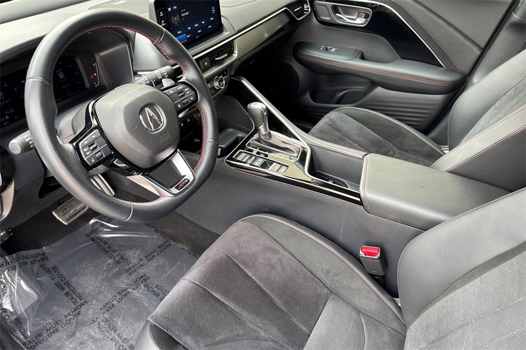 Certified 2025 Acura ADX A-Spec image 14