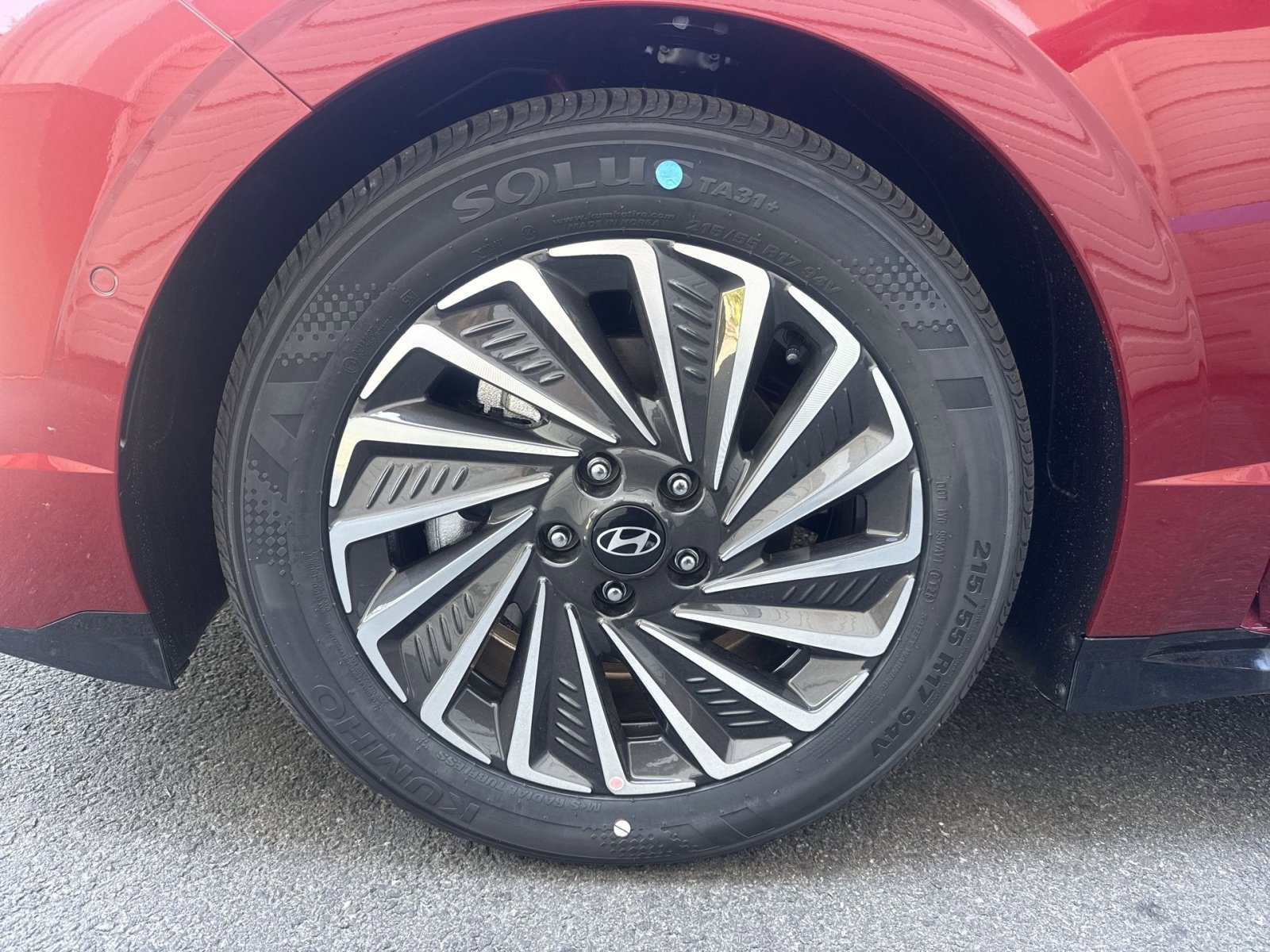 New 2026 Hyundai Sonata Limited FWD image 12