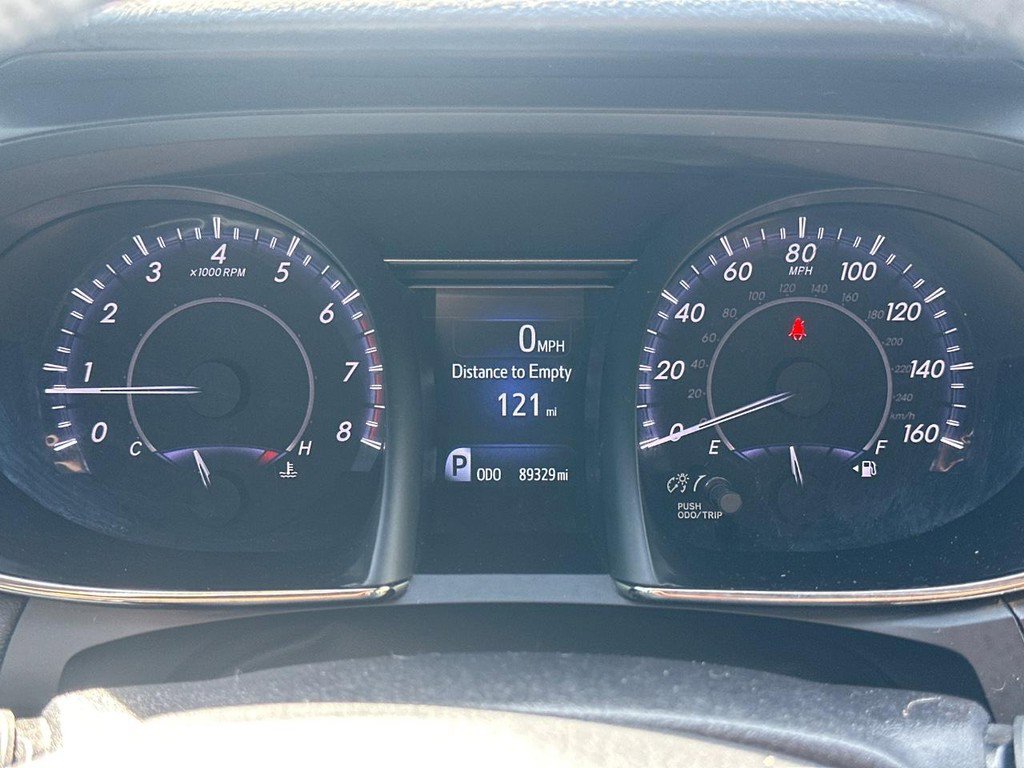 Used 2017 Toyota Avalon Limited w/ All Weather Liner Package image 26