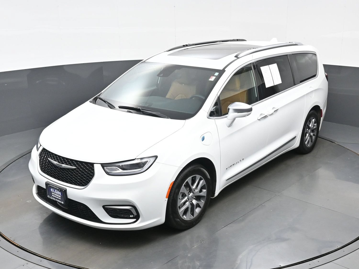 Used 2022 Chrysler Pacifica Pinnacle FWD image 35