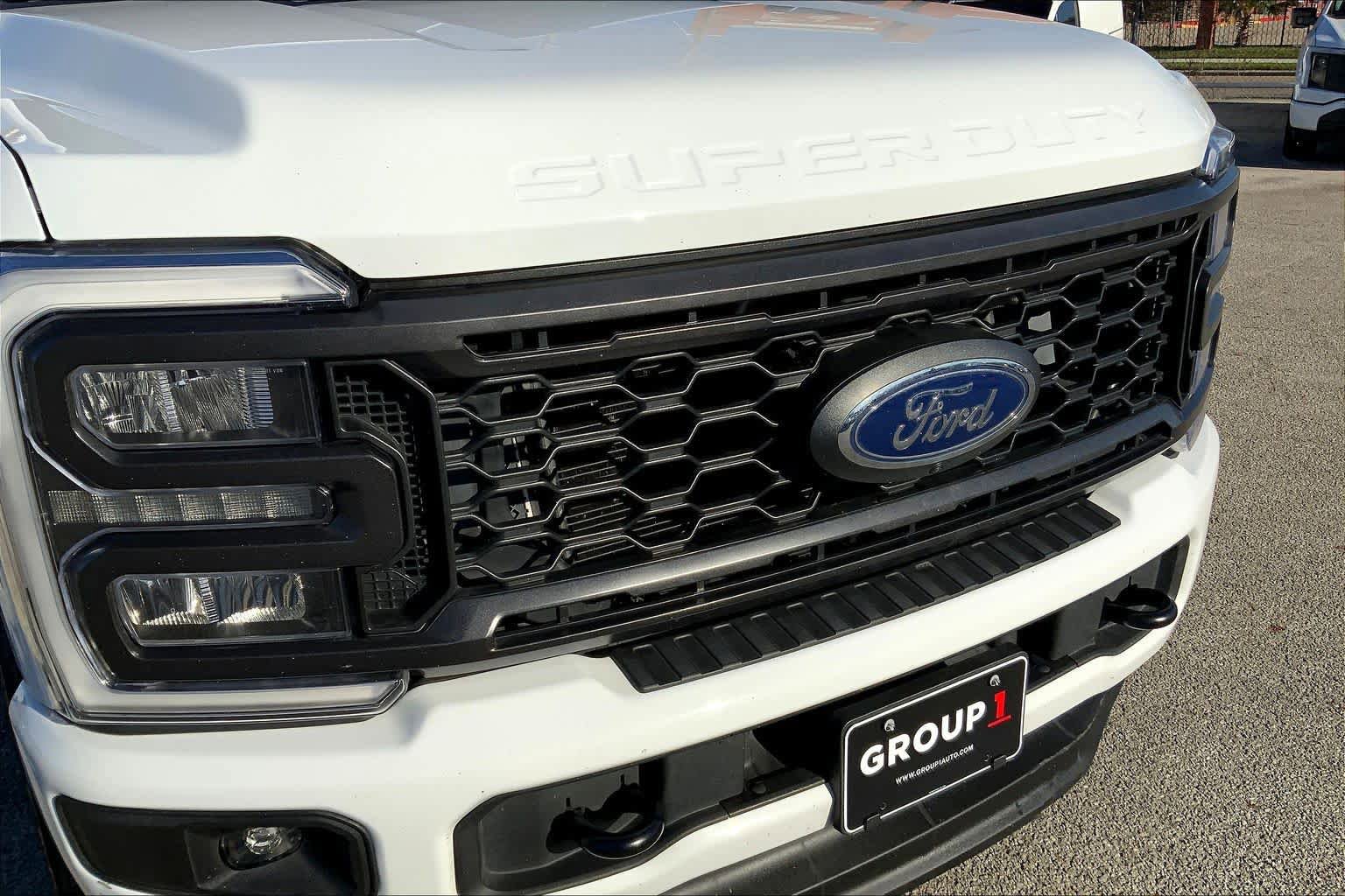 Used 2025 Ford F250 XL w/ STX Appearance Package AWD/4WD image 30