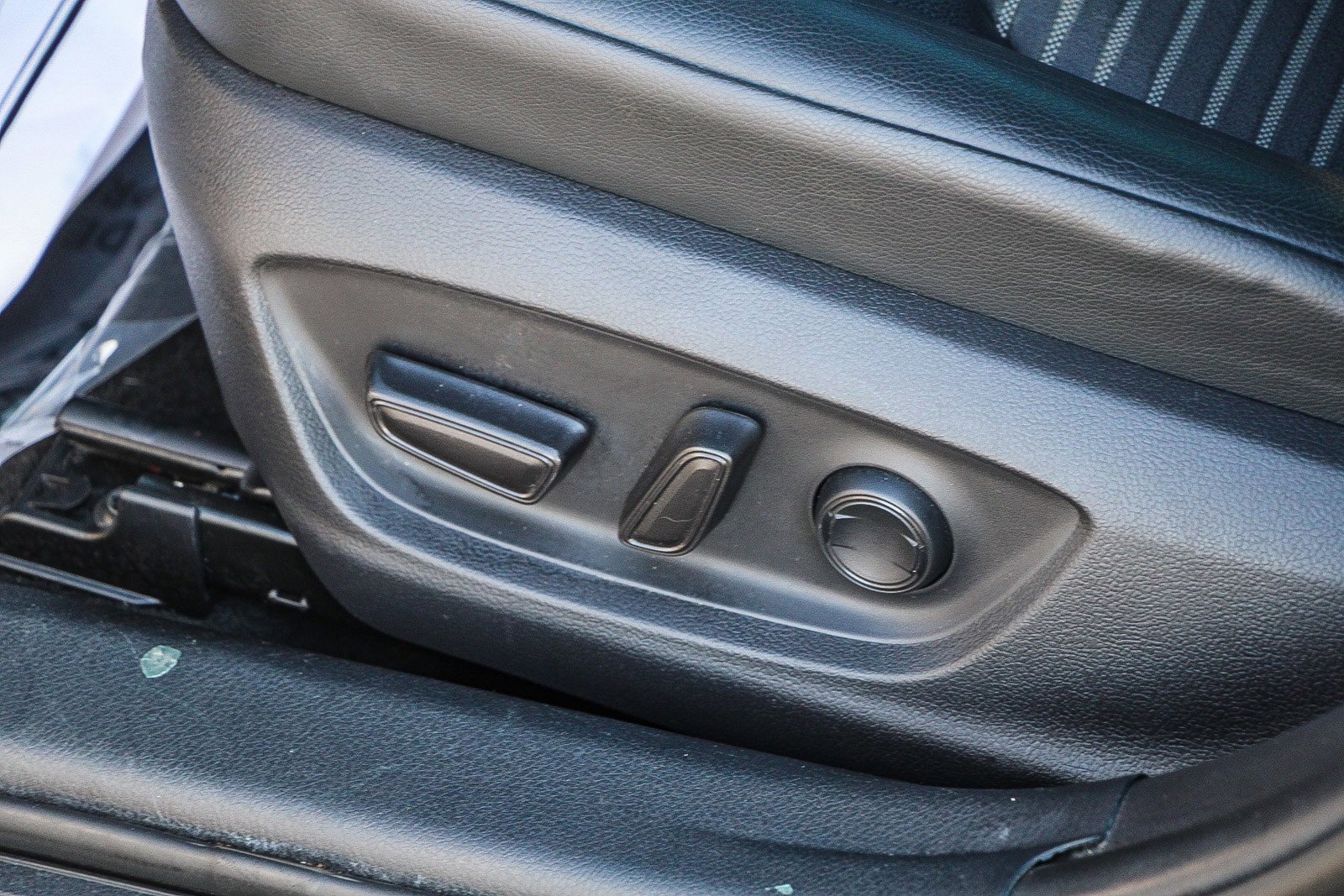 Used 2020 Toyota Camry SE image 27