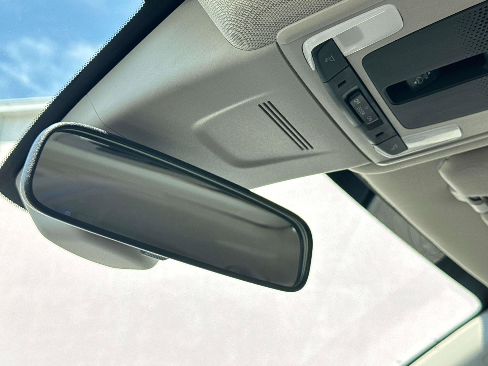 Certified 2025 Honda CR-V EX image 27