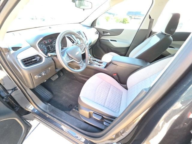 Used 2022 Chevrolet Equinox LS FWD image 12