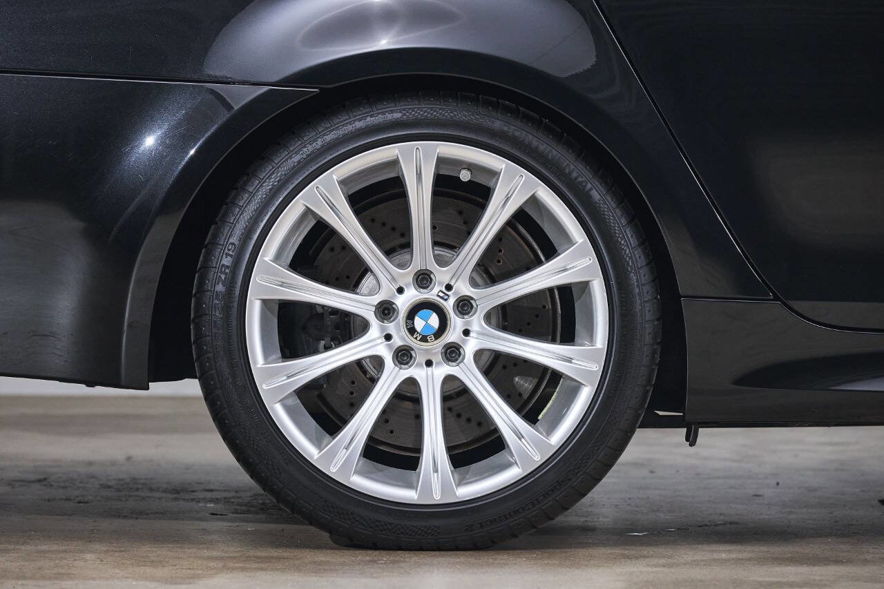 Used 2008 BMW M5 image 36