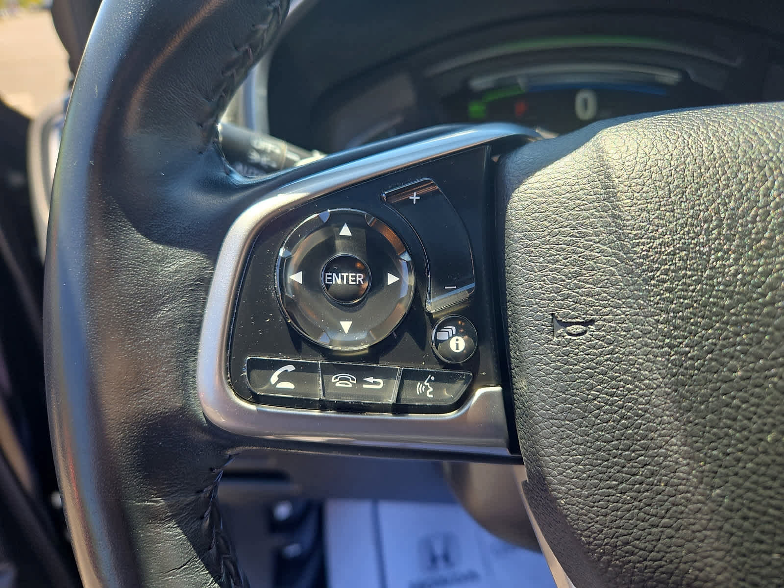 Used 2020 Honda CR-V Touring image 23