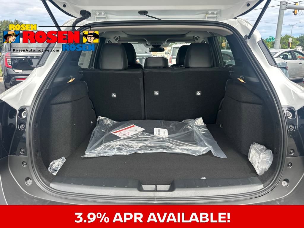 New 2025 Nissan Kicks SR w/ SR Premium Package image 37