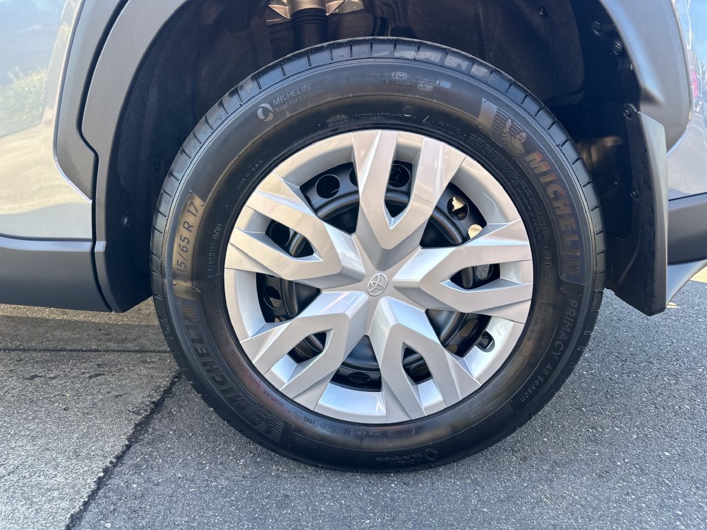 New 2026 Toyota Corolla Cross L AWD/4WD image 27