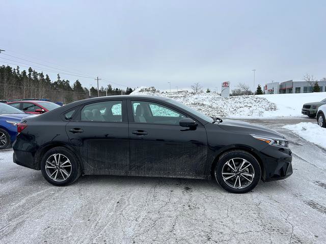 Certified 2023 Kia Forte LXS image 2