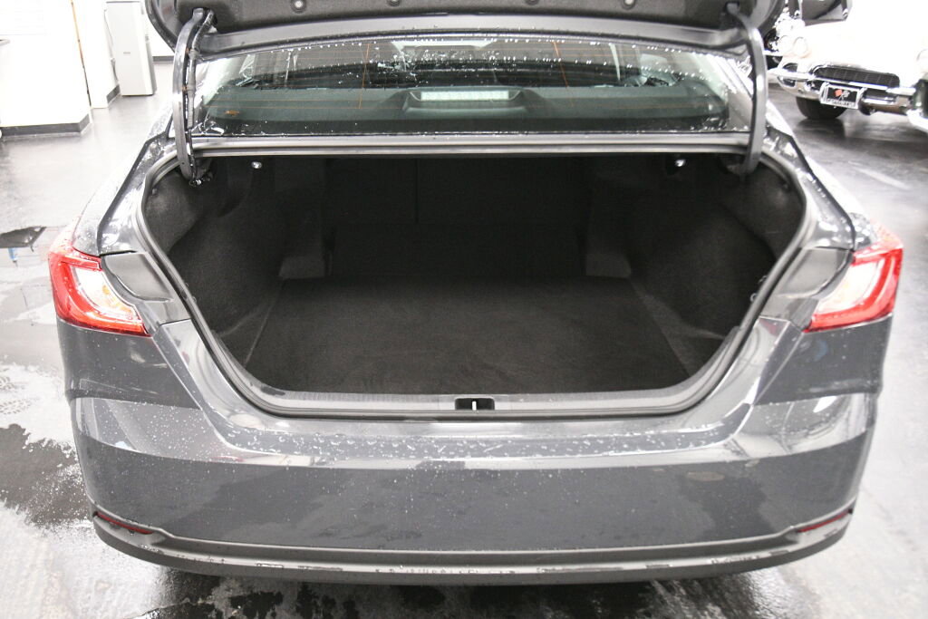 Certified 2025 Toyota Camry LE image 21