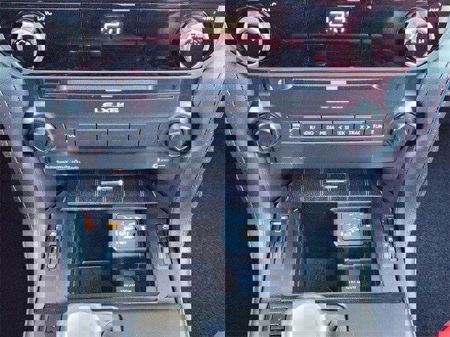 Used 2023 Lexus GX 460 Premium image 14