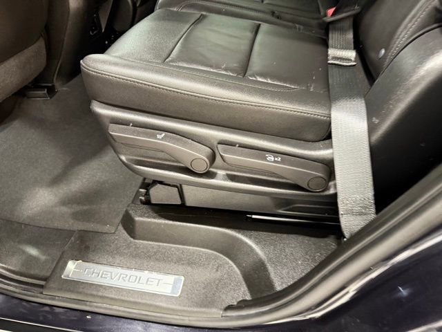 Used 2022 Chevrolet Tahoe Z71 w/ Luxury Package image 17