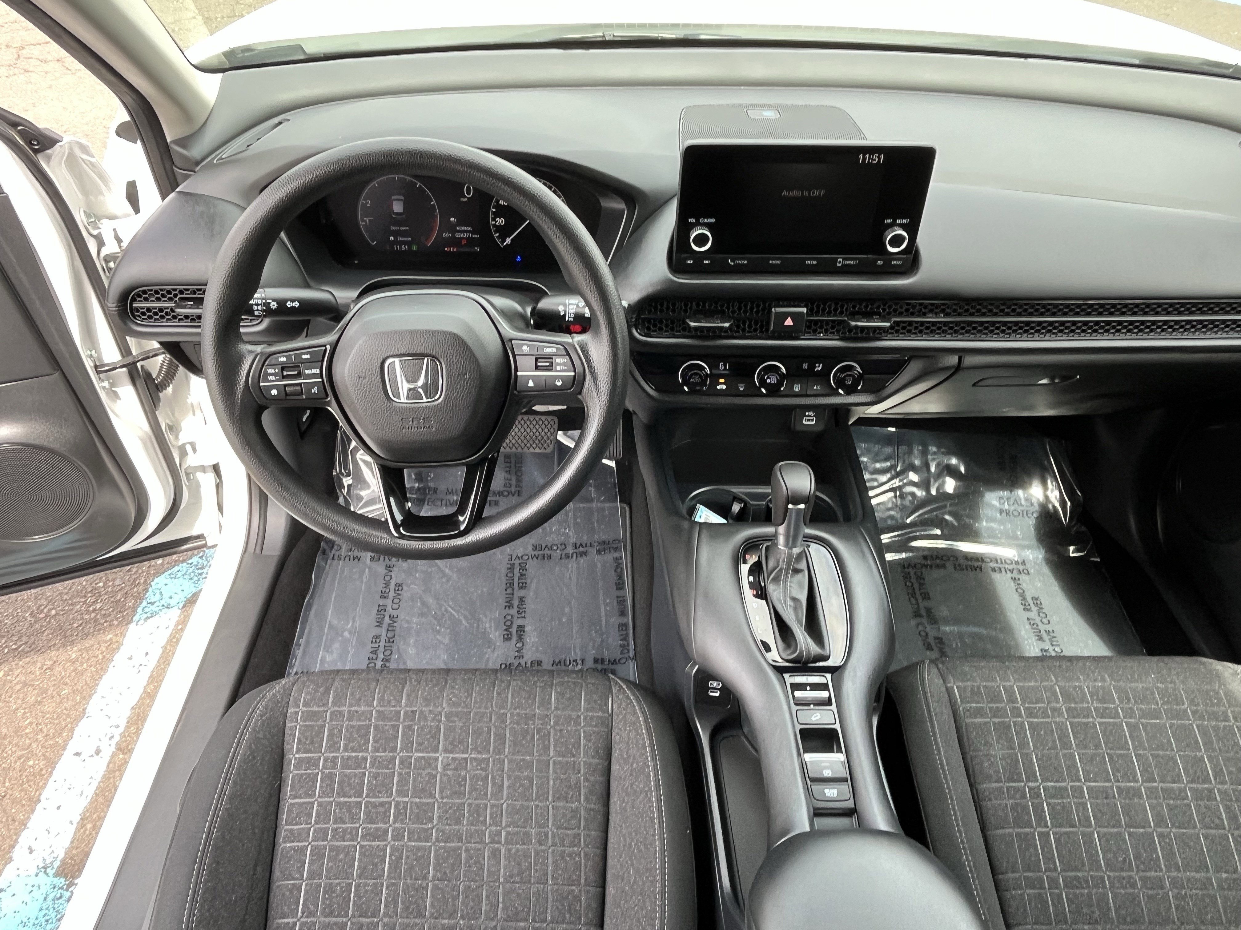 Used 2024 Honda HR-V LX image 11