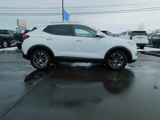 Used 2020 Buick Encore GX Select image 6