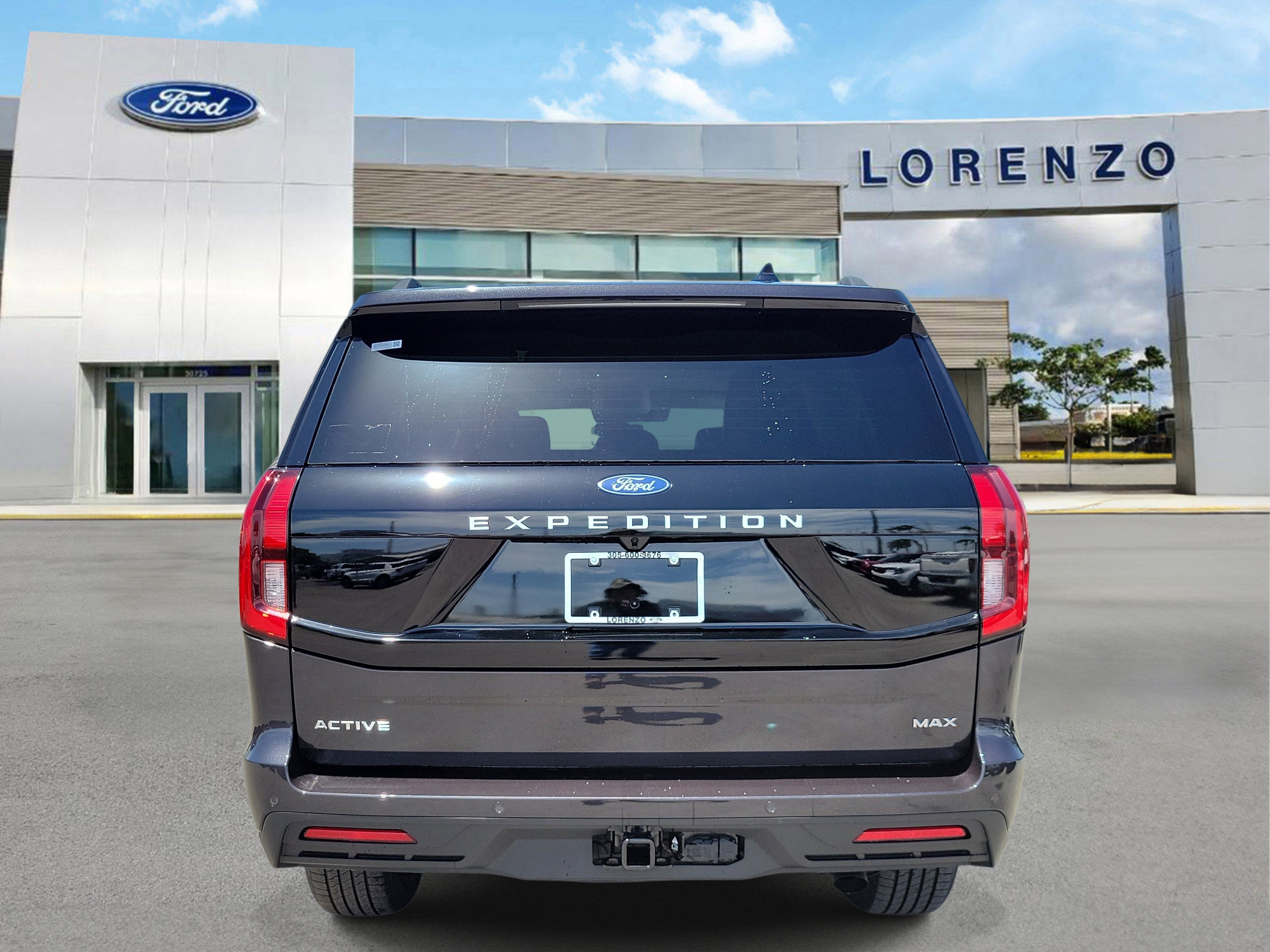 New 2026 Ford Expedition Max Active RWD image 5