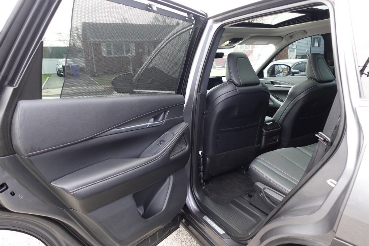 Used 2023 INFINITI QX60 Luxe image 23