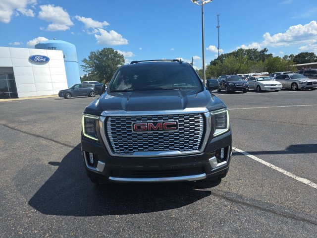 Used 2022 GMC Yukon Denali w/ Denali Ultimate Package RWD image 8