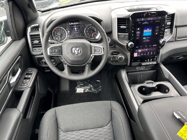 New 2027 RAM 1500 4x4 Crew Cab image 16