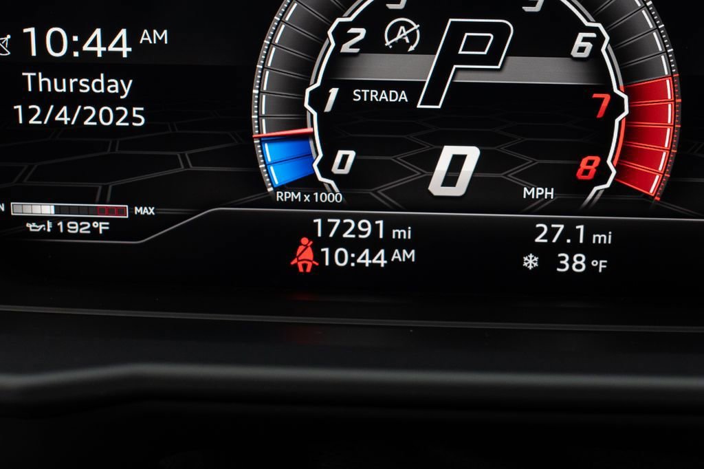 Used 2019 Lamborghini Urus image 32