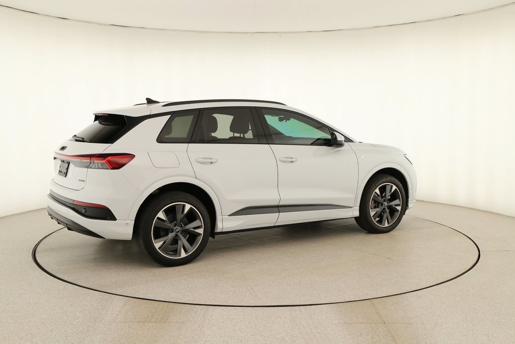 Certified 2023 Audi Q4 e-tron Premium Plus w/ Premium Plus AWD/4WD image 7